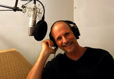  Narrator Dan Woren